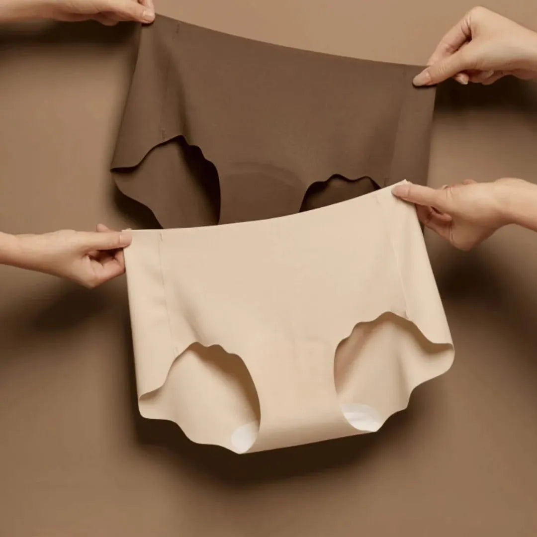 AeeYaa ピュアショーツ 無痕デザイン 正面