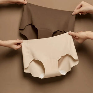 伸びのよい生地と滑らかな質感が分かるディテール。