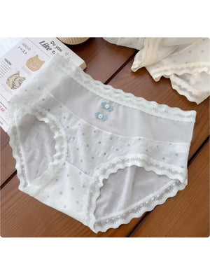 長時間でも心地よい軽いフィット感の平置きショット