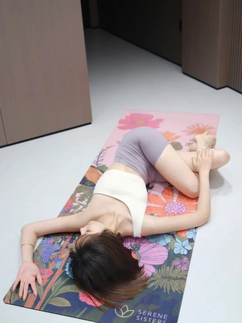 AeeYaa ワンショルダーヨガブラトップ|快適×美シルエットデザイン AeeYaa ワンショルダーヨガブラトップ|快適×美シルエットデザイン