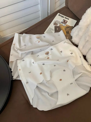 毎日使えるリラックス感のあるフィットライン