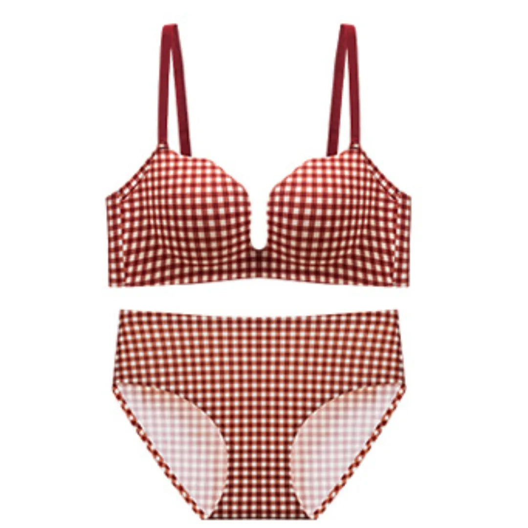 赤チェック柄ブラ＆ショーツセットの商品展示。