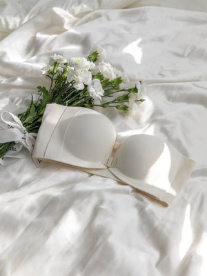 ノンワイヤーふんわり寄せシリーズ-ダブル前ホックノンワイヤーブラ-カラー：ホワイト