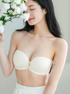 ノンワイヤーふんわり寄せシリーズ-ダブル前ホックノンワイヤーブラ-自然にバストを寄せ上げる着用イメージ