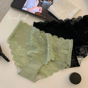 透け感エアリーレースシリーズ-パリシックシアーレースショーツ-シームレスで響きにくいデザイン。肌にそっと馴染む総レースの質感アップ